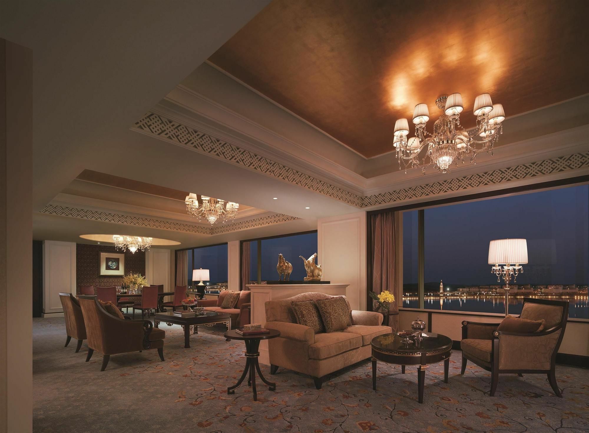 Shangri-La Manzhouli Exterior photo